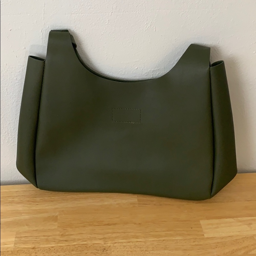 Green shoulder bag